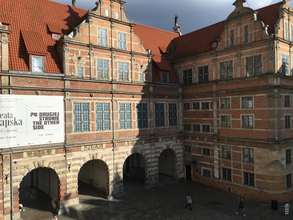Apartamenty Dlugi Targ Gdansk Exterior foto