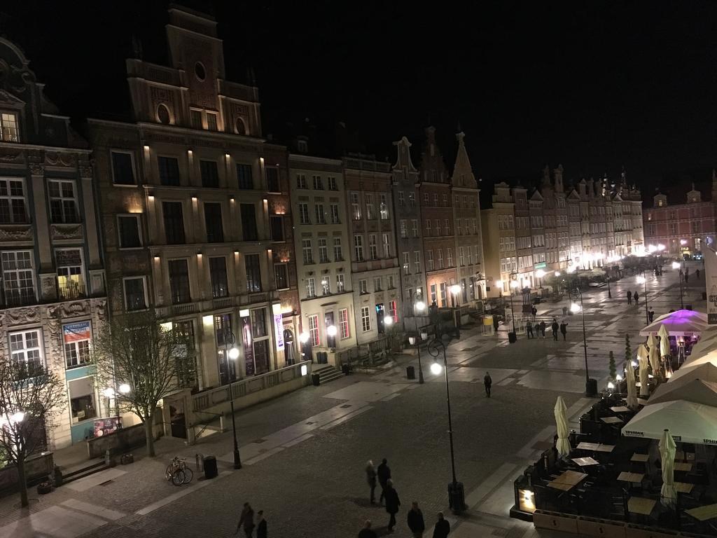 Apartamenty Dlugi Targ Gdansk Exterior foto